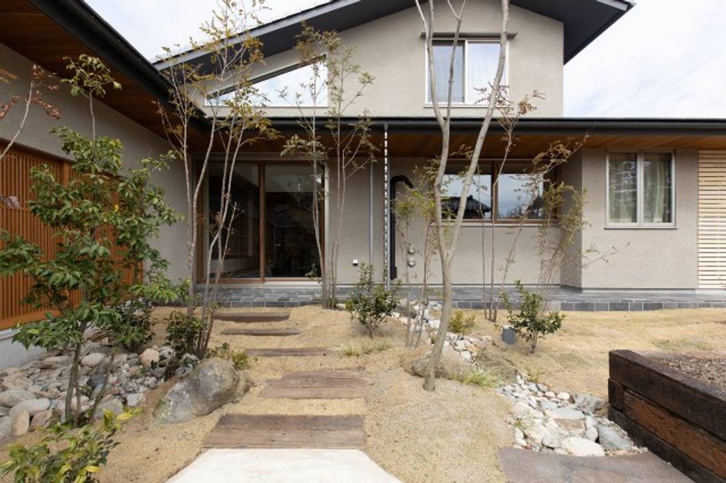 インナーパティオのある家, 荒井好一郎建築設計室 荒井好一郎建築設計室 Asian style house