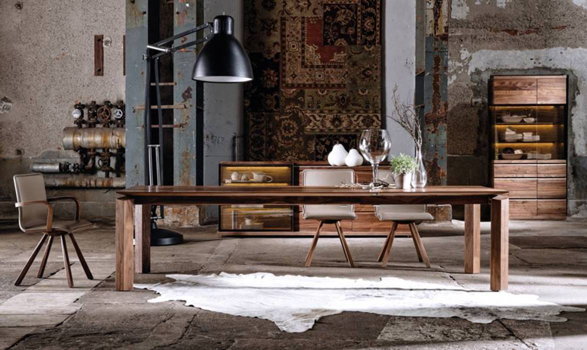 Muebles de diseño alemán, Imagine Outlet Imagine Outlet モダンデザインの ダイニング 木 木目調 テーブル