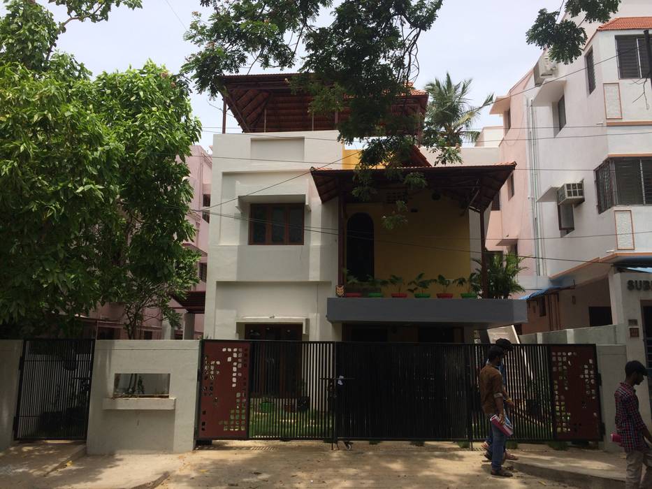 Mrs. Rajalakshmi Ramakrishnan residence, The Yellow Ink Studio The Yellow Ink Studio Bungalows