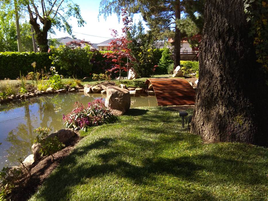 Jardin japones con estanque, Jardines Japoneses -- Estudio de Paisajismo Jardines Japoneses -- Estudio de Paisajismo Zen bahçesi