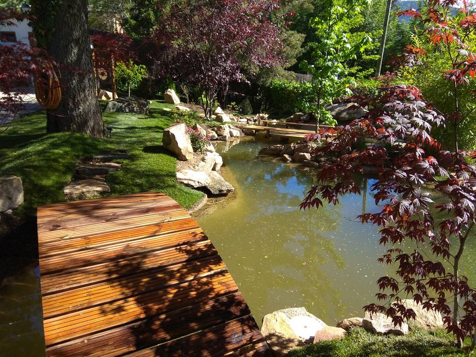 Jardin japones en cercedilla - Madrid Jardines Japoneses -- Estudio de Paisajismo Estanques de jardín puente curvo,puente japones,puente zen,zen
