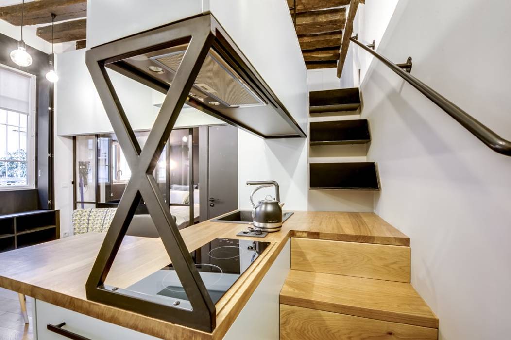 Un confortable studio de 25 m2 transformé en 3 pièces, Créateurs d'Interieur Créateurs d'Interieur Small kitchens