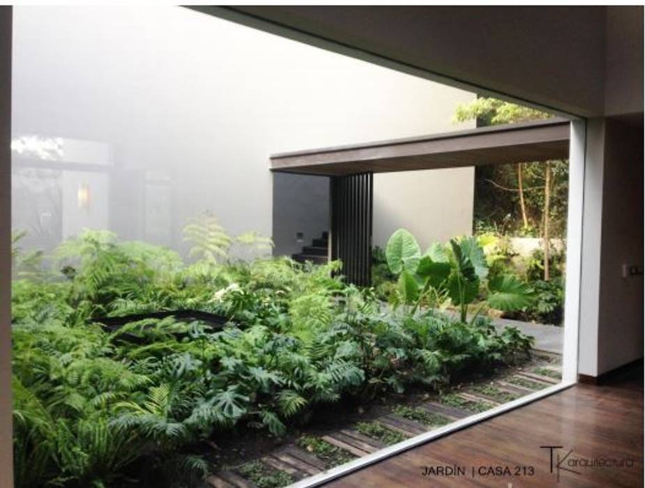 RESIDENCIAL | CASA UNIFAMILIAR 213 BOSQUES DE SANTA FE, Tk arquitectura Tk arquitectura Rock Garden