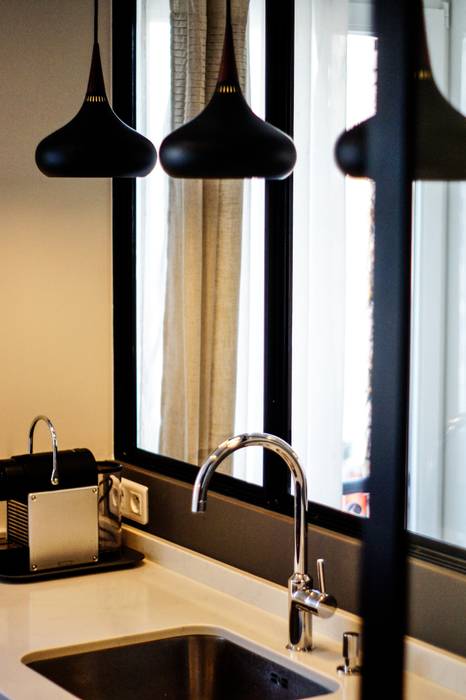 Detail Cuisine Evier Et Luminaires Cuisine Industrielle Par