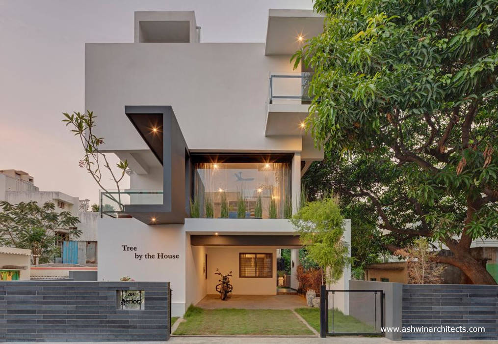 Project: Tree By The House - Exterior Design Ashwin Architects In Bangalore Modern Houses