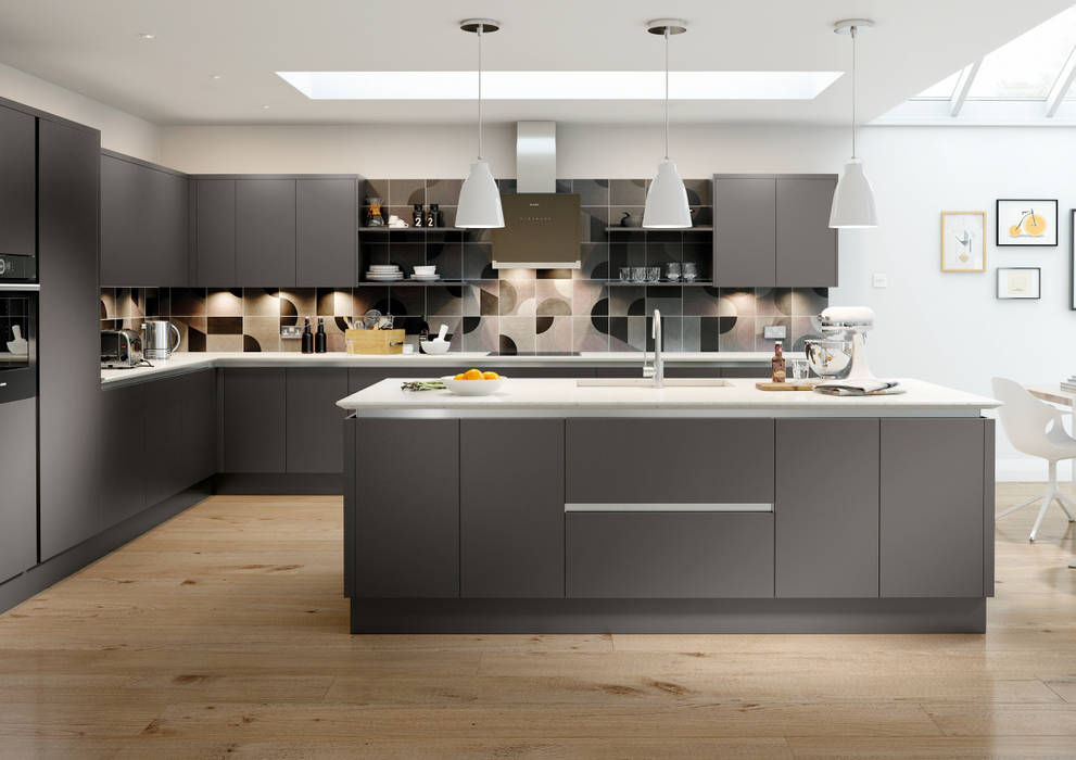 Vivo Matt Anthracite Fitted Kitchens London Metro Wardrobes London Modern style kitchen Cabinets & shelves