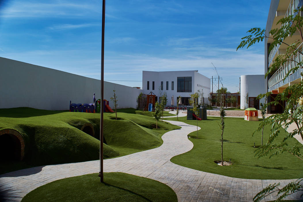 Jardines AR.KOS Arquitectura Sustentable Espacios comerciales Escuelas