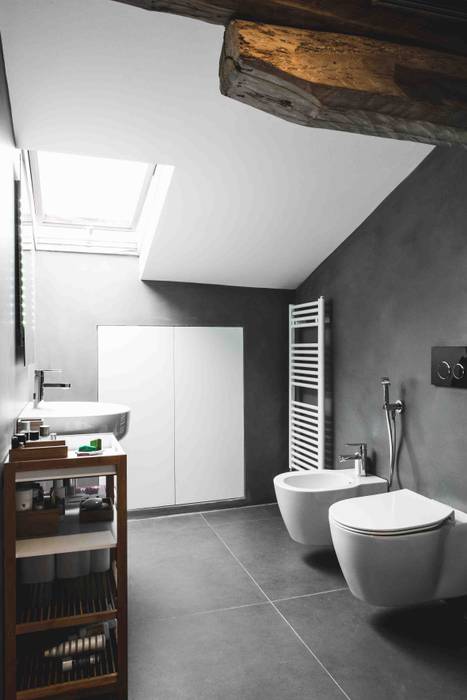 Mansarda MC, MIROarchitetti MIROarchitetti Modern style bathrooms