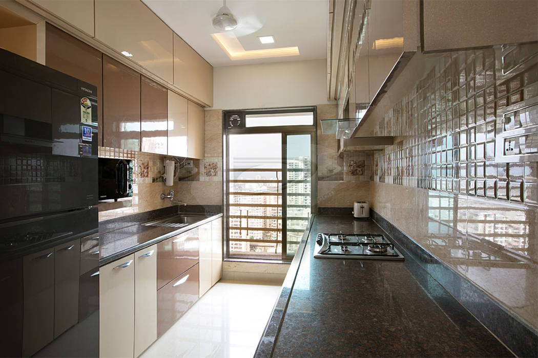 MR.LALIT SHARMA'S RESIDENCE IN KHARGHAR, DELECON DESIGN COMPANY DELECON DESIGN COMPANY Kitchen units Granite