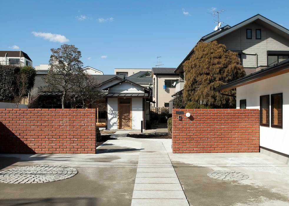 都心の数寄屋住宅リノベーション, 松井建築研究所 松井建築研究所 منزل خشبي