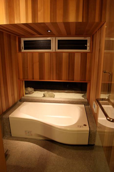 「 Yoka 」III, 株式会社高野設計工房 株式会社高野設計工房 Scandinavian style bathrooms