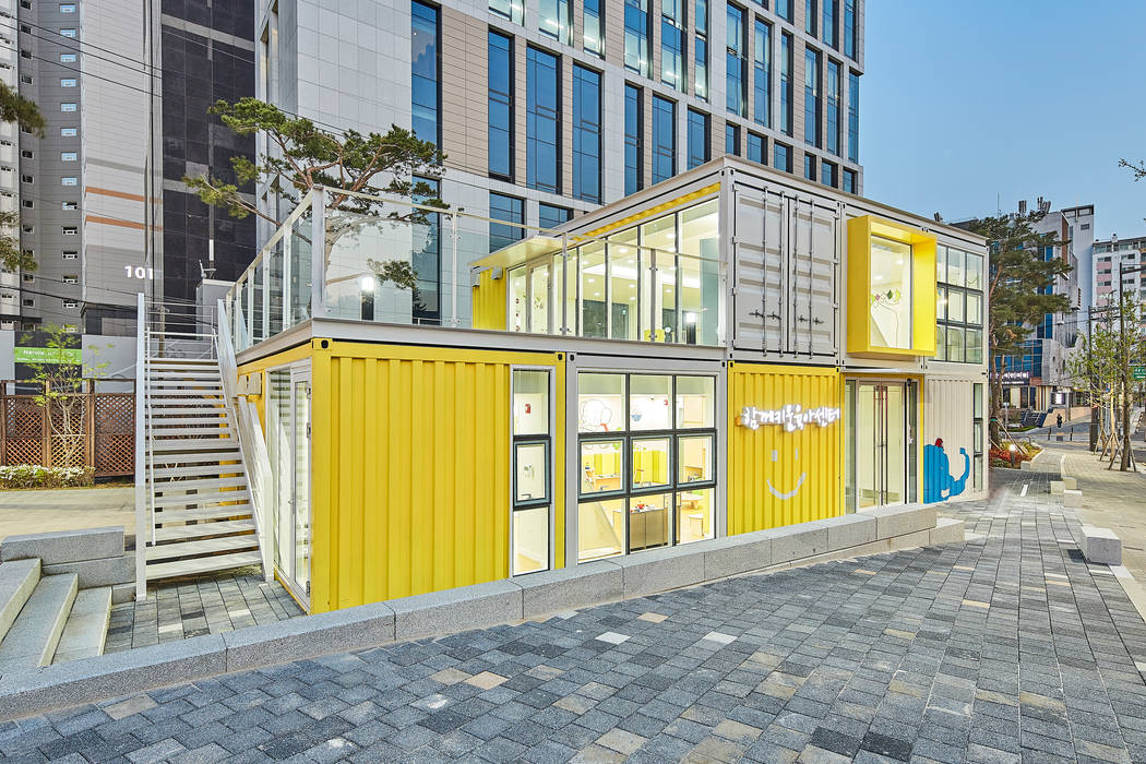 서초 서리풀광장 함께 키움 센타 (2018), 한성모듈러(주) 한성모듈러(주) Commercial spaces Event venues