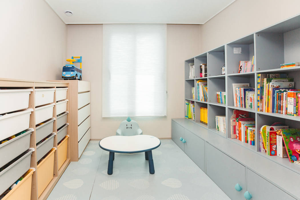 의정부 e편한세상 29py 새아파트 홈스타일링, 아뜰리엔느 홈스타일링 아뜰리엔느 홈스타일링 Habitaciones para niños de estilo minimalista