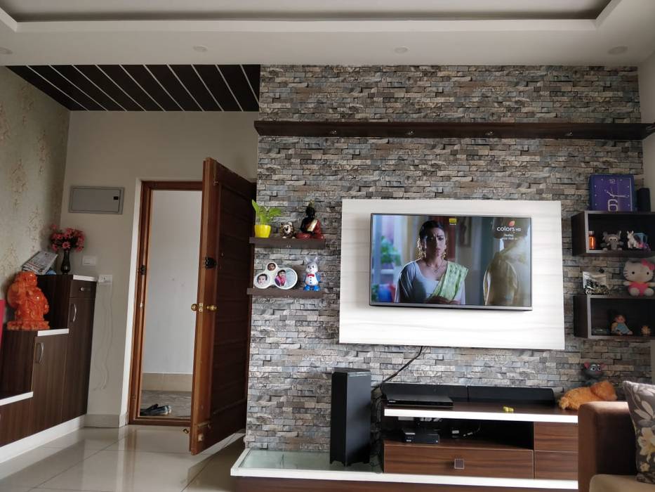 TV Wall unit SD Interiors & Modulars Modern living room TV stands & cabinets