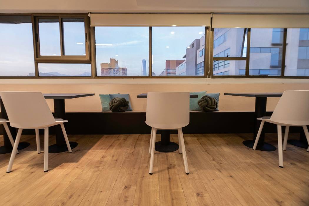 Comedor homify Comedores de estilo moderno Sillas y bancos