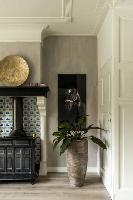 Fresco lime paint , Pure & Original Pure & Original Столовая комната в эклектичном стиле
