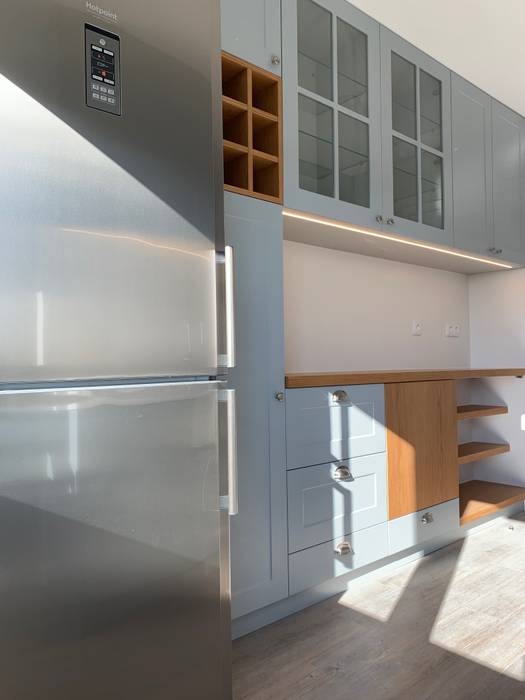 Cozinha Cozinhas modernas por CSR - Construção e Reabilitação em Lisboa Moderno