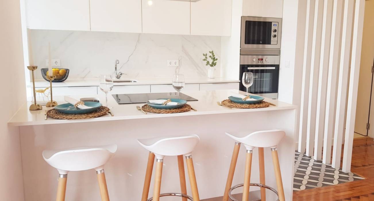 Cozinhas modernas por LOFT . DESIGN Moderno