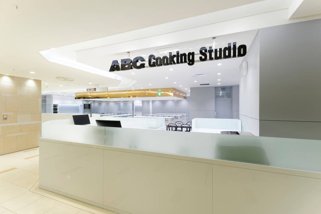 ABC Cooking Studio CELEO Hachioji, KITZ.CO.LTD KITZ.CO.LTD Commercial spaces Commercial Spaces