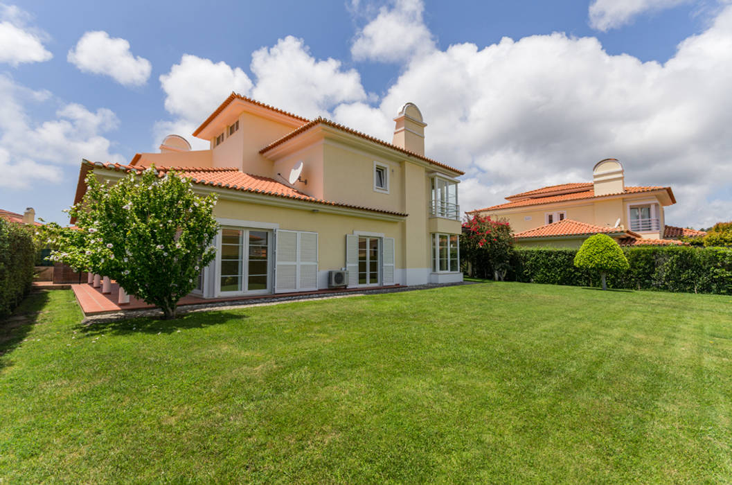 Moradia de Luxo na Penha Longa, ImofoCCo - Fotografia Imobiliária ImofoCCo - Fotografia Imobiliária فناء أمامي