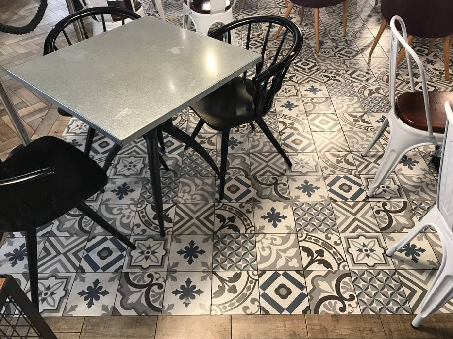 Aeroporto Internacional de Faro, Kerion Ceramics Kerion Ceramics Floors سرامک