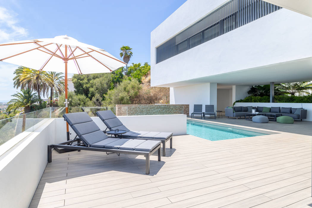 Villa de lujo en Marbella, JCCalvente JCCalvente Minimalistische balkons, veranda's en terrassen