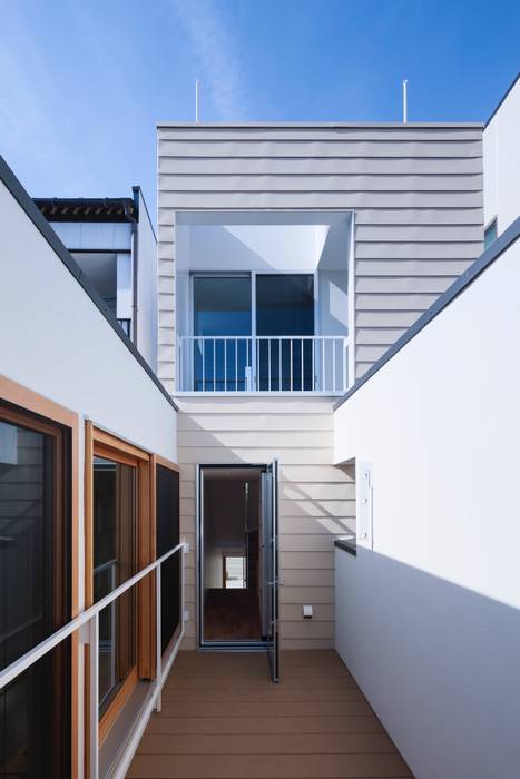 Modern Balcony Veranda Terrace By 山本陽一建築設計事務所modern Homify