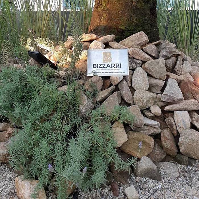 Paisagismo e Decoração em pedras., Bizzarri Pedras Bizzarri Pedras Jardines de piedra Piedra