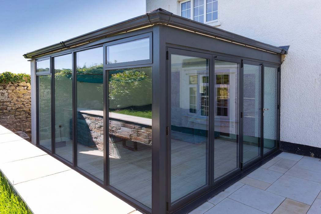 A warm roof and aluminium extension carried out in Bude. Bude Windows & Conservatories Ltd Modern conservatory