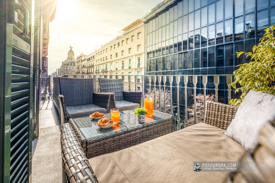 Terraza apartamento turístico en Barcelona Carlos Sánchez Pereyra | Artitecture Photo | Fotógrafo Espacios comerciales Hoteles