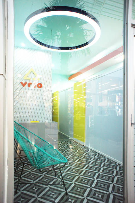 VRIO: DEPILACIÓN AVANZADA, Mona Mx Diseño Mona Mx Diseño Commercial spaces Clinics