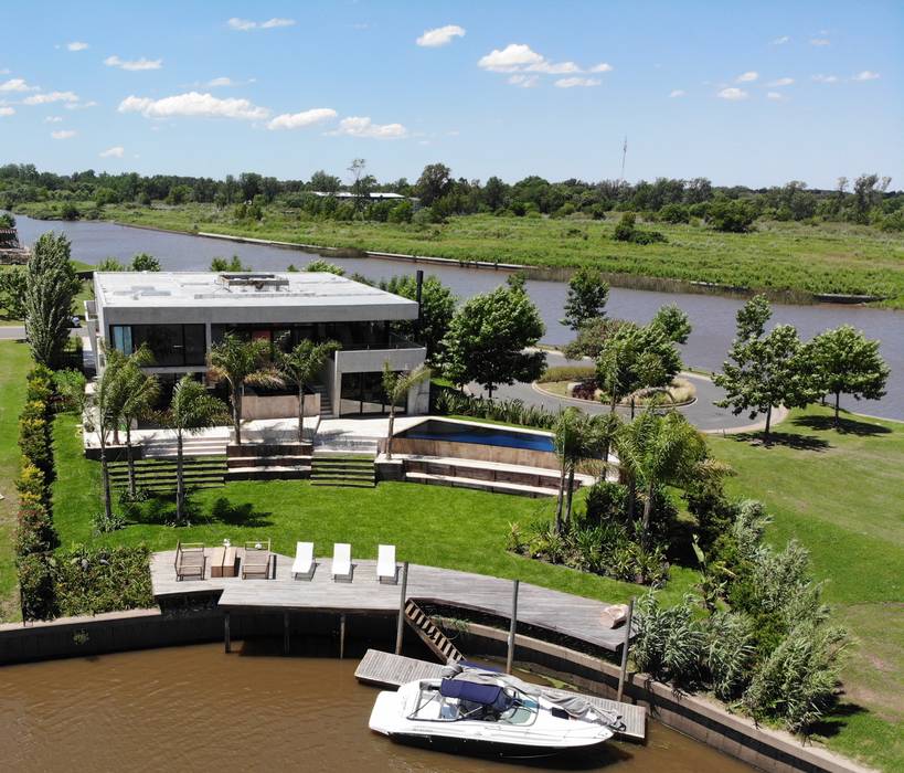 CASA HORMIGON Maximiliano Lago Arquitectura - Estudio Azteca Casas unifamiliares nordelta,yacht nordelta,hormigon,casa de hormigon,pilar,escobar,arquitecto,arquitectura,diseño,estilo moderno,estilo minimalista,proyecto