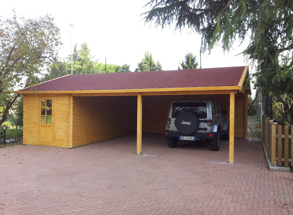 Garage in legno di Casette Italia, CASETTE ITALIA CASETTE DI LEGNO CASETTE ITALIA CASETTE DI LEGNO Prefabricated Garage