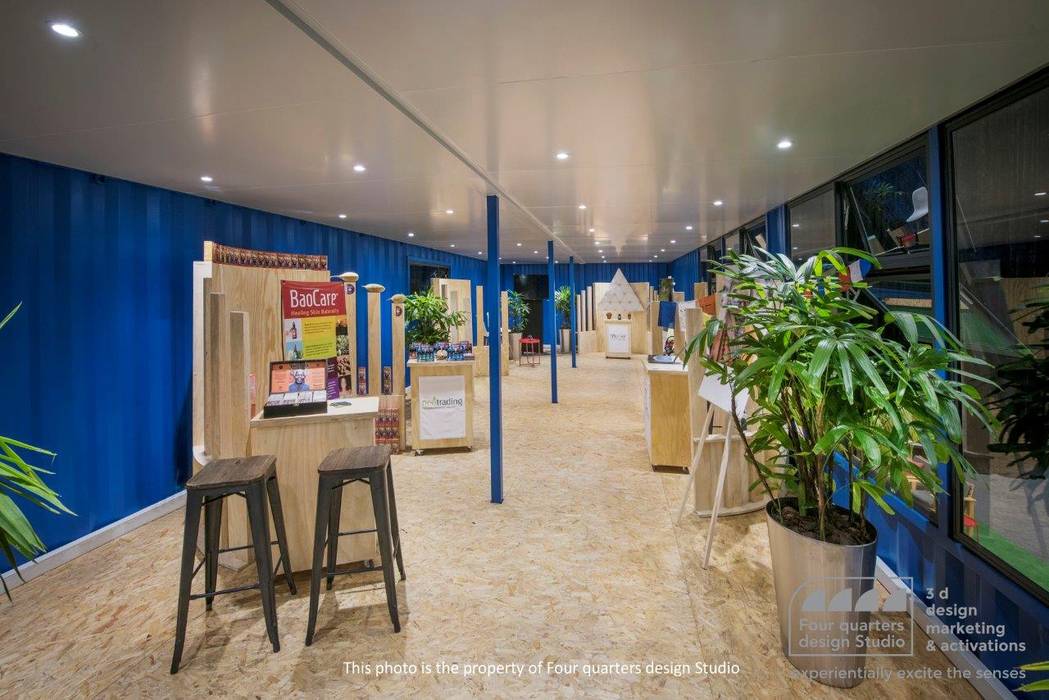 Four Quarters Design - Exhibition Stand , Container Rental and Sales (Pty) Ltd Container Rental and Sales (Pty) Ltd Espacios comerciales Centros de exhibición