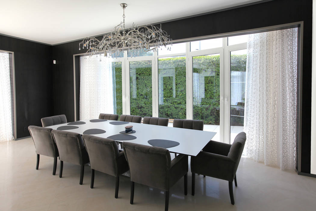 Moderne villa bij Antwerpen, Marcotte Style Marcotte Style Modern dining room Plastic