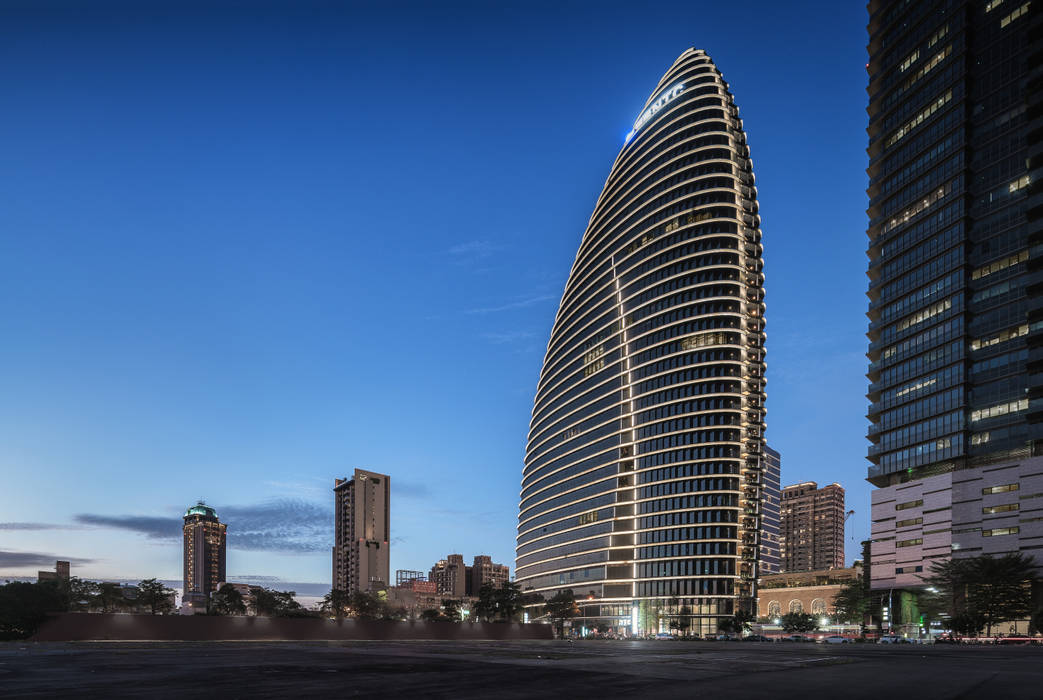 National Trade Center, Architecture by Aedas Architecture by Aedas Classic style study/office Metal Building,Sky,Skyscraper,Tower,World,Tower block,Urban design,Condominium,Dusk,Neighbourhood