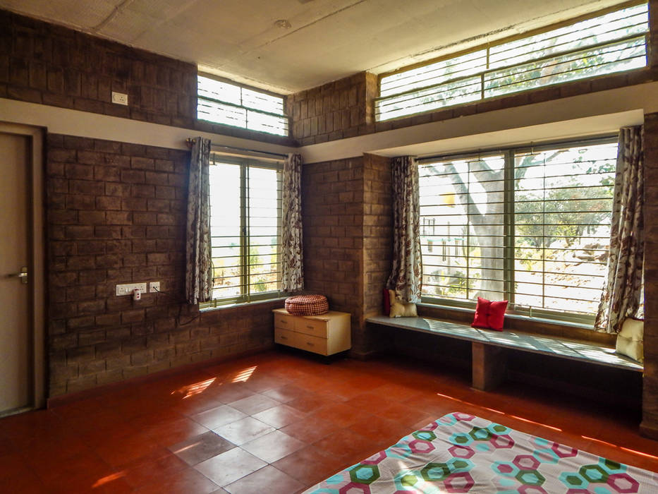 Magadi Farm House, Tropic responses Tropic responses Small bedroom