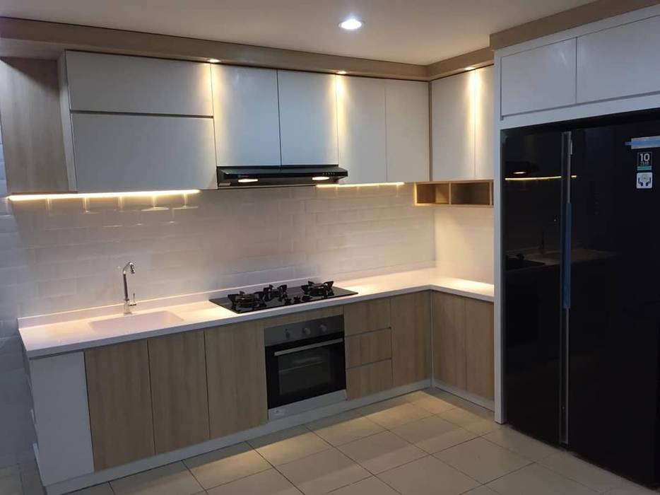 Design and Build Gading Pandawa, Maxx Details Maxx Details Modern kitchen Cabinets & shelves