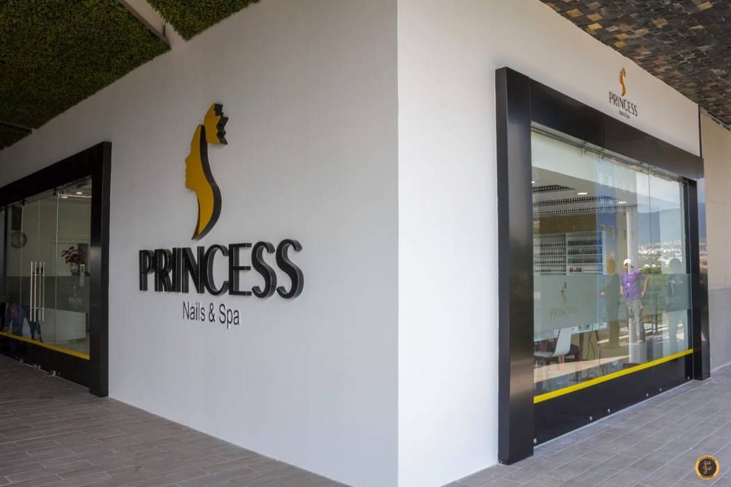 Princess Nails & Spa , Modulor Arquitectos y Construcciones S.A. De C.V. Modulor Arquitectos y Construcciones S.A. De C.V. Spa Modern