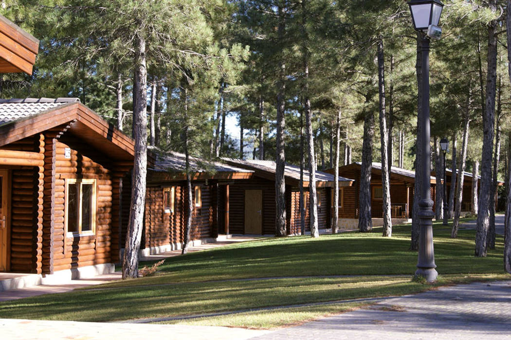 Cabañas - Bungalow para camping en Cuenca, Alfaro Arquitecto 3A3 Alfaro Arquitecto 3A3 منزل ريفي