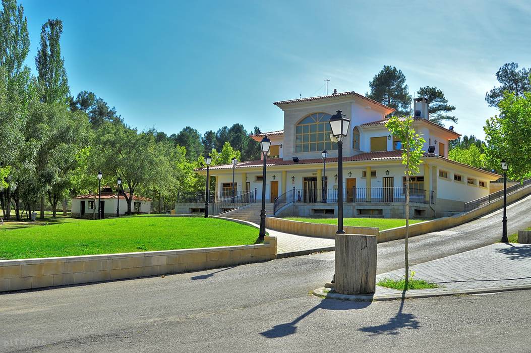 Cabañas - Bungalow para camping en Cuenca, Alfaro Arquitecto 3A3 Alfaro Arquitecto 3A3 Casas pré-fabricadas