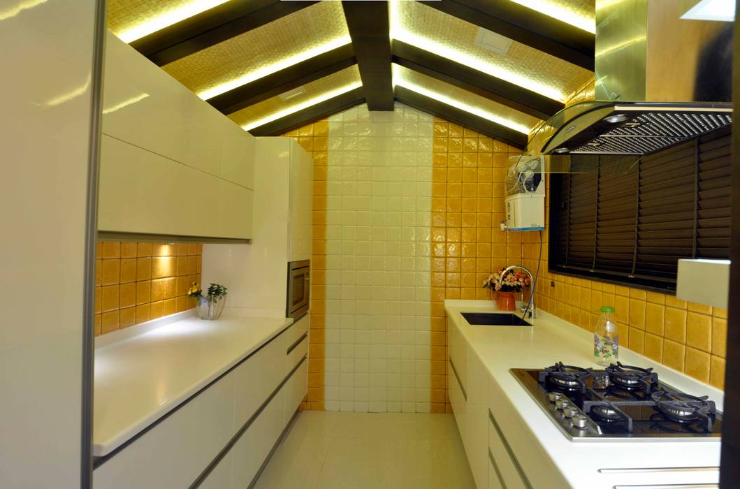 Modular kitchen AARAYISHH Built-in kitchens modular kitchen, Tendum basket, Tendum runner, Hafele, built in microwave