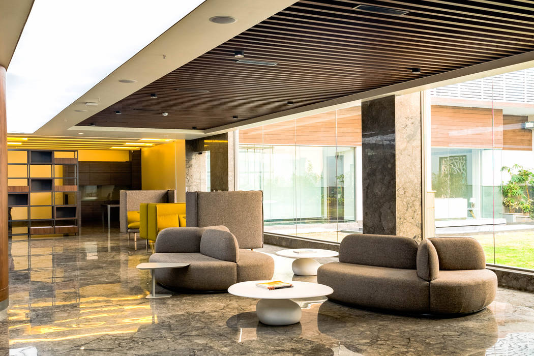 Modern Office Design- bespoke luxury, Tanish Dzignz Tanish Dzignz Espacios comerciales Edificios de oficinas
