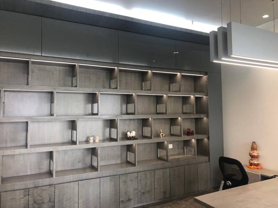 Md Cabin Modern Office Buildings By Tanish Dzignz Modern Homify