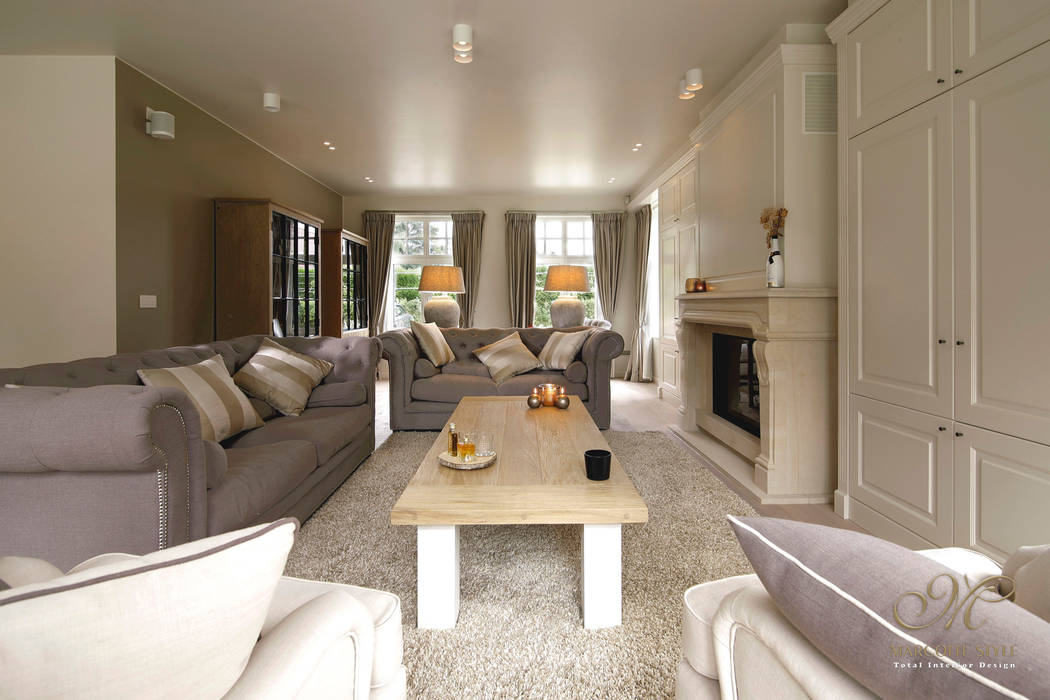 Aanbouw deluxe: zonwering & schuifpui voor aangename sfeer, Marcotte Style Marcotte Style Living room
