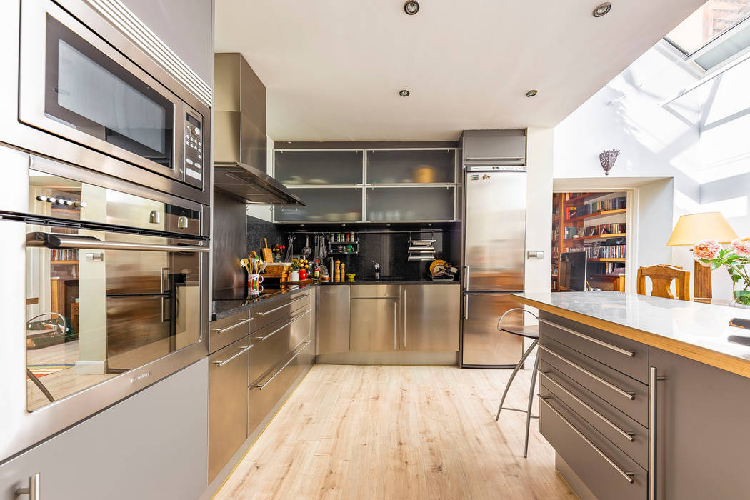 Cocina Bernabéu - Hispanoamérica Bernadó Luxury Houses Cocinas de estilo clásico