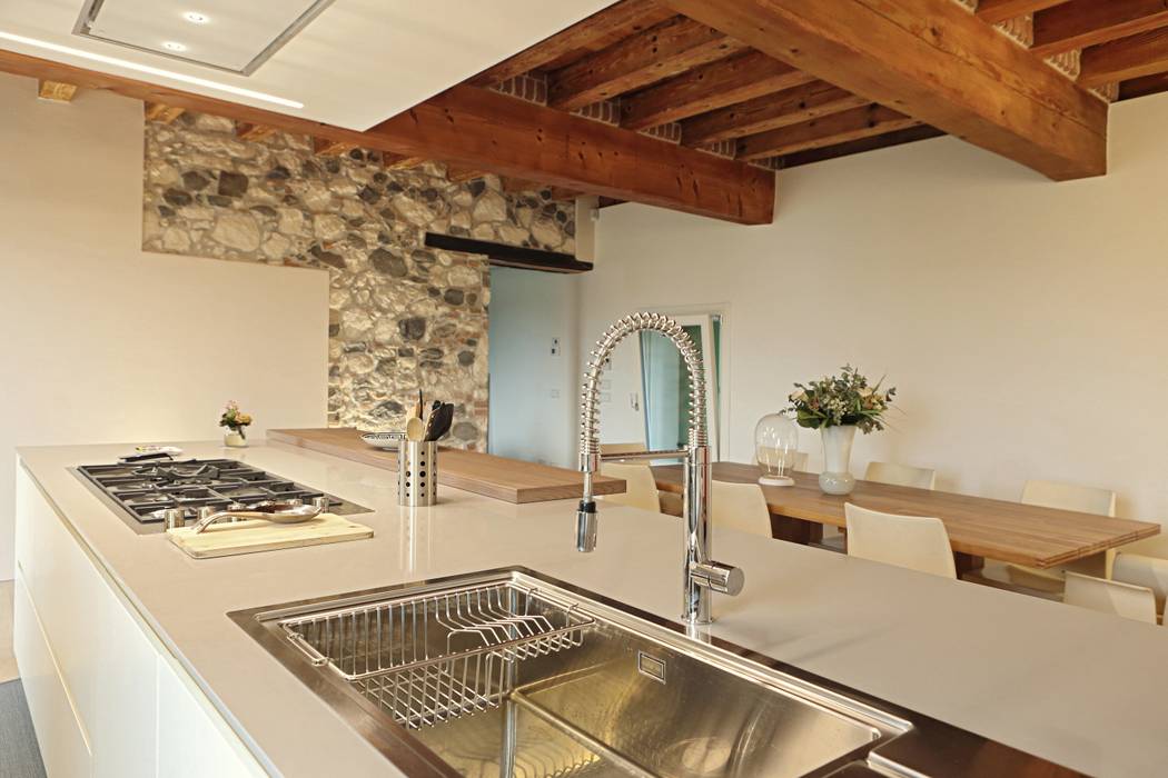 CHIARA'S KITCHEN, Naturalmente Legno Srl Naturalmente Legno Srl Kitchen