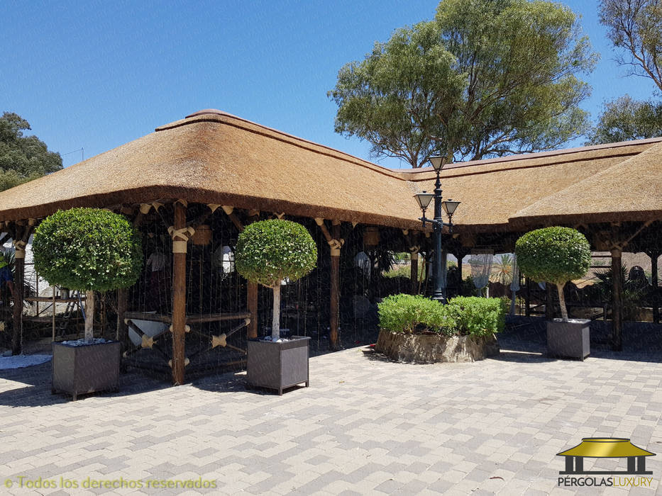 SELECCION DE TRABAJOS REALIZADOS POR PERGOLAS LUXURY 1, PERGOLAS LUXURY PERGOLAS LUXURY مساحات تجارية بار/ ملهى ليلي