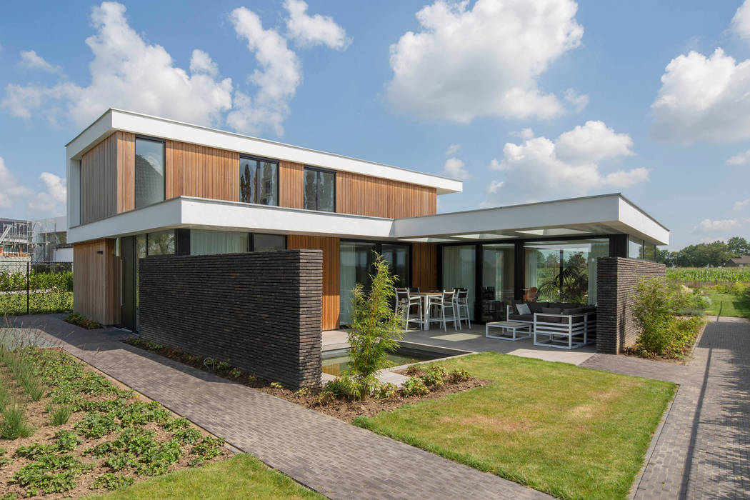 Villa de Kraan, Joris Verhoeven Architectuur Joris Verhoeven Architectuur Modern houses Bricks