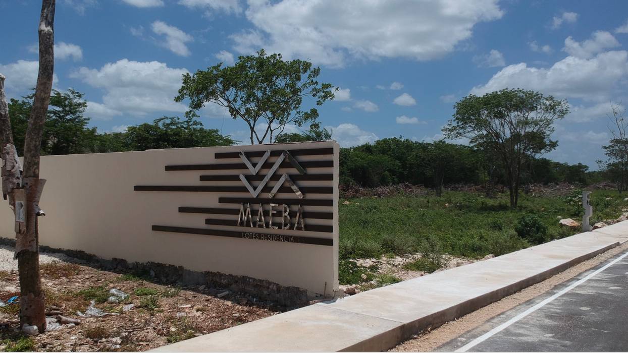 Terrenos residenciales maeba en Conkal Yucatan , Estructura inmobiliaria Estructura inmobiliaria Puertas y ventanas de estilo rural